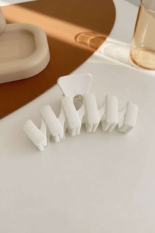 Matte Geometric Hair Claws For Women Thick Hair (11 cm)