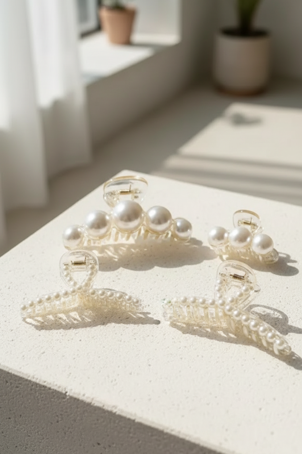 Vintage Pearl Clips Set Large Claw Clips (Set of 4)