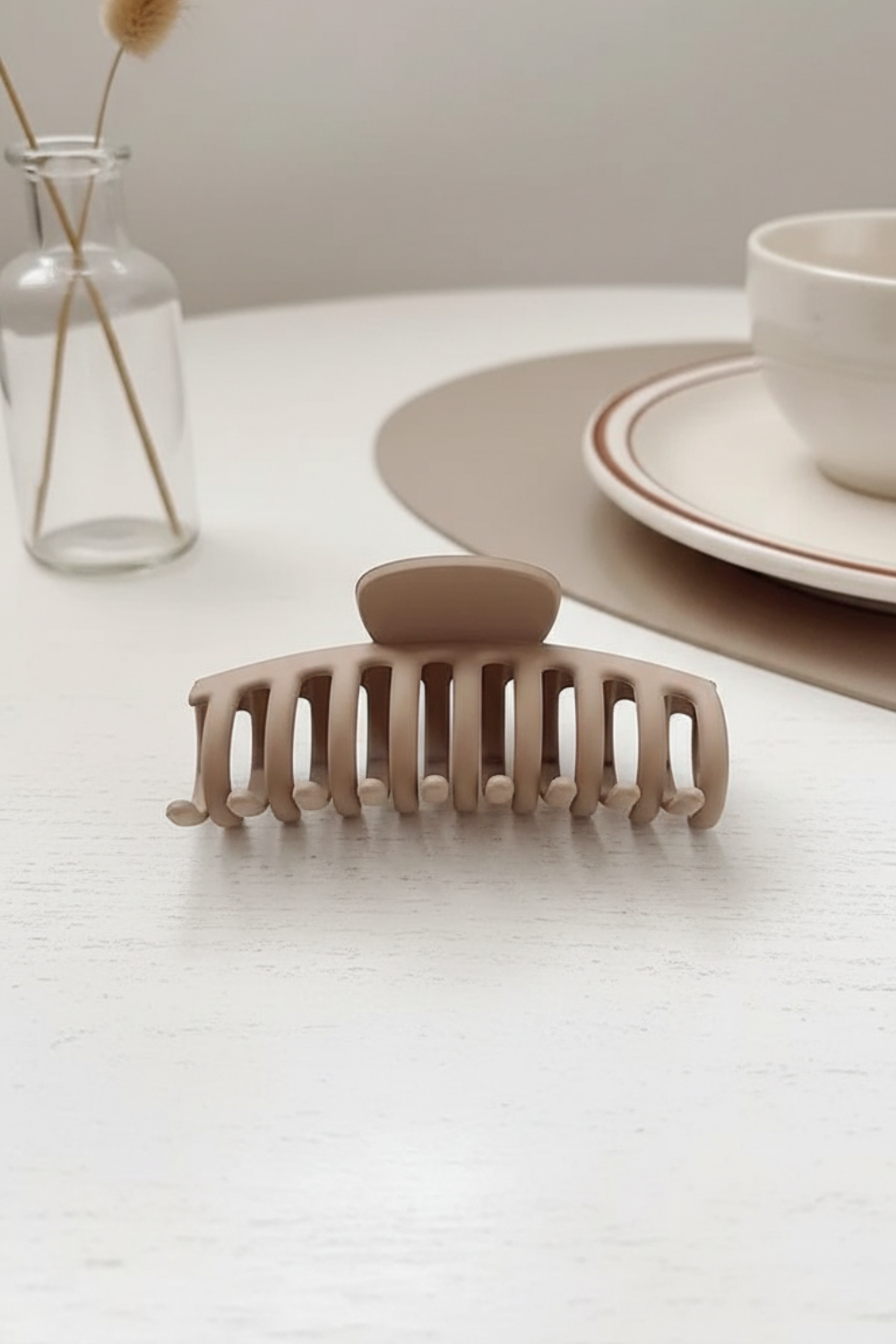 Matte Geometric Hair Claws For Women Thick Hair (11 cm)