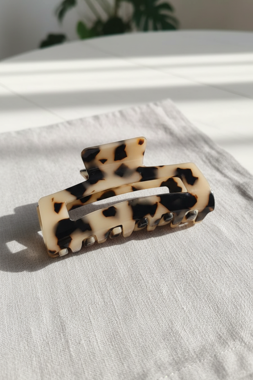 Large Leopard Print Hair Claws Styling Clips (8.2 cm)