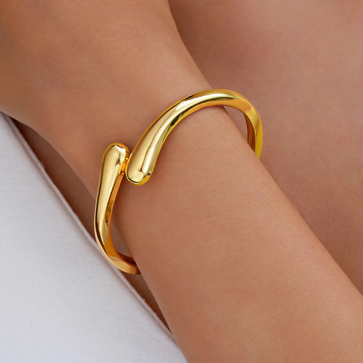 3 Pcs/Set Classic Gold Color Wide Bangles for Women