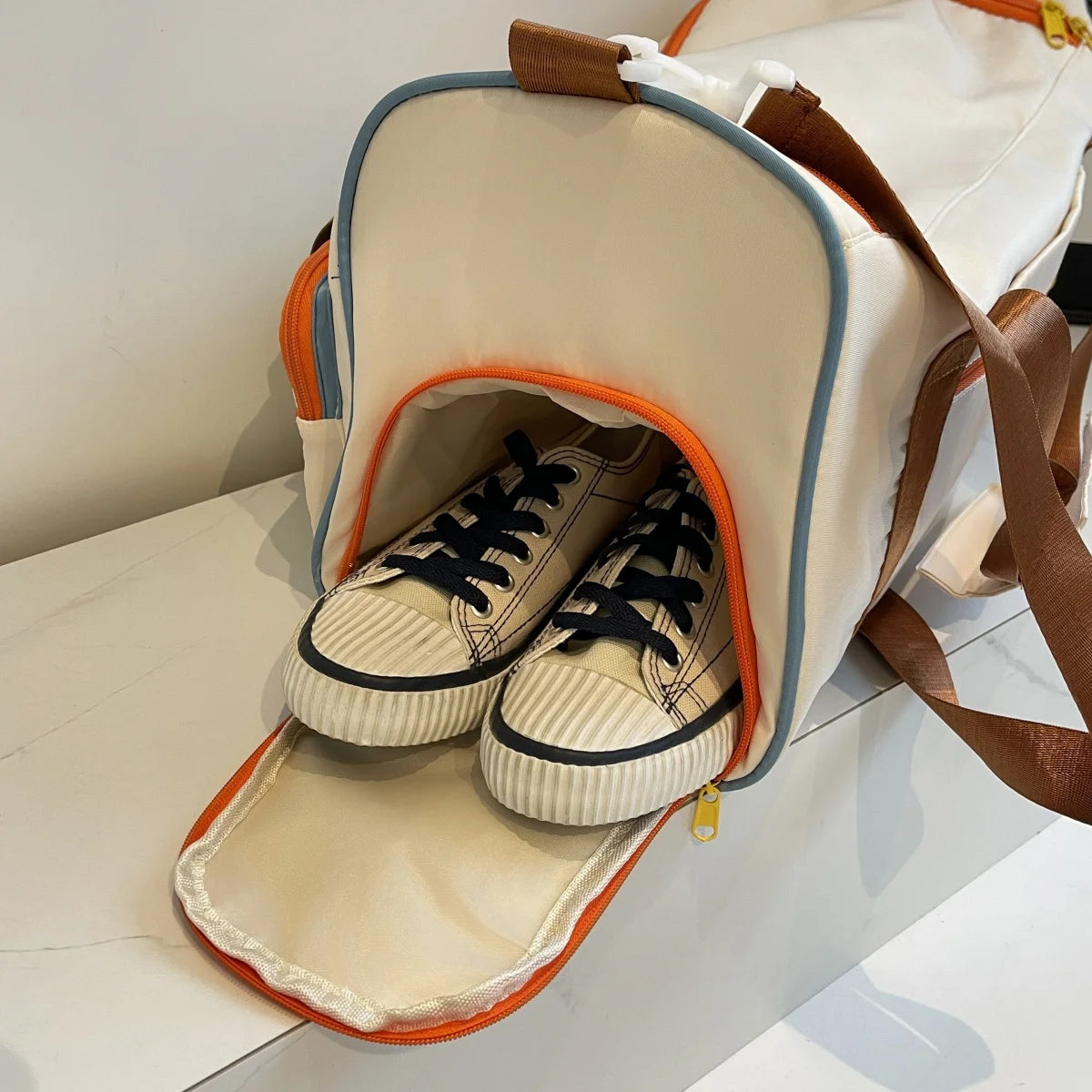 Travel Bag, Duffel Bag Cosmetics Bag, Professional Fitness Bag for Women