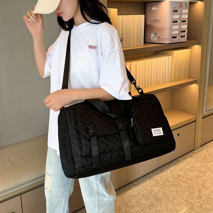 Durable Nylon Travel Duffle Bag, Portable Sports Gym Bag for Overnight Trips