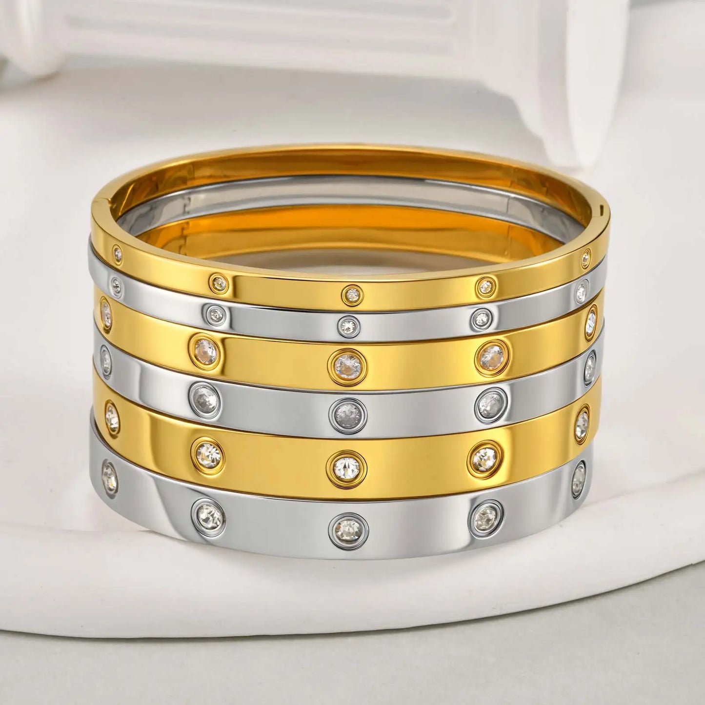 Luxury Cubic Zircon Stainless Steel Bracelet for Women